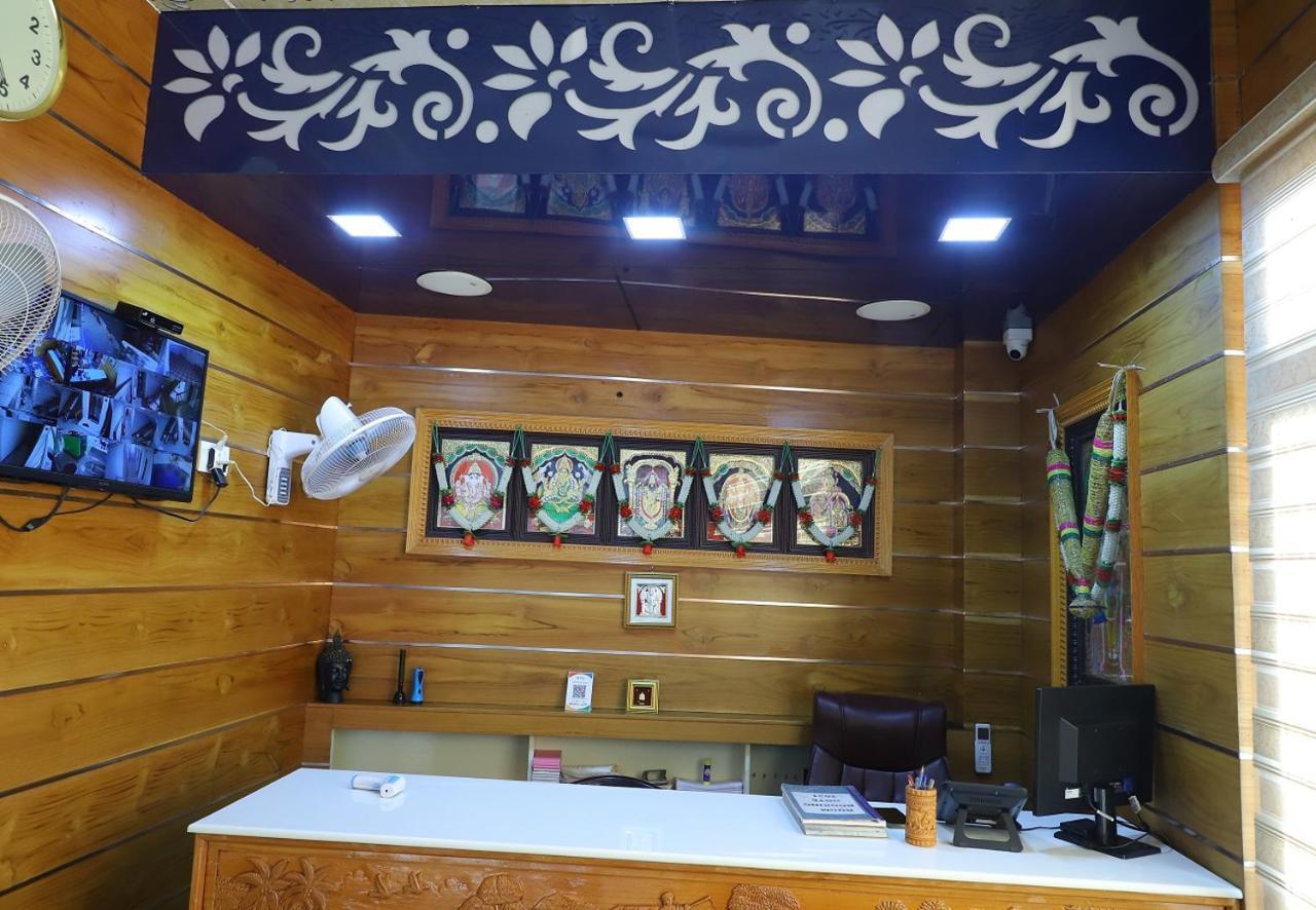 Anandha Grand Lodge Tiruchchendūr Buitenkant foto