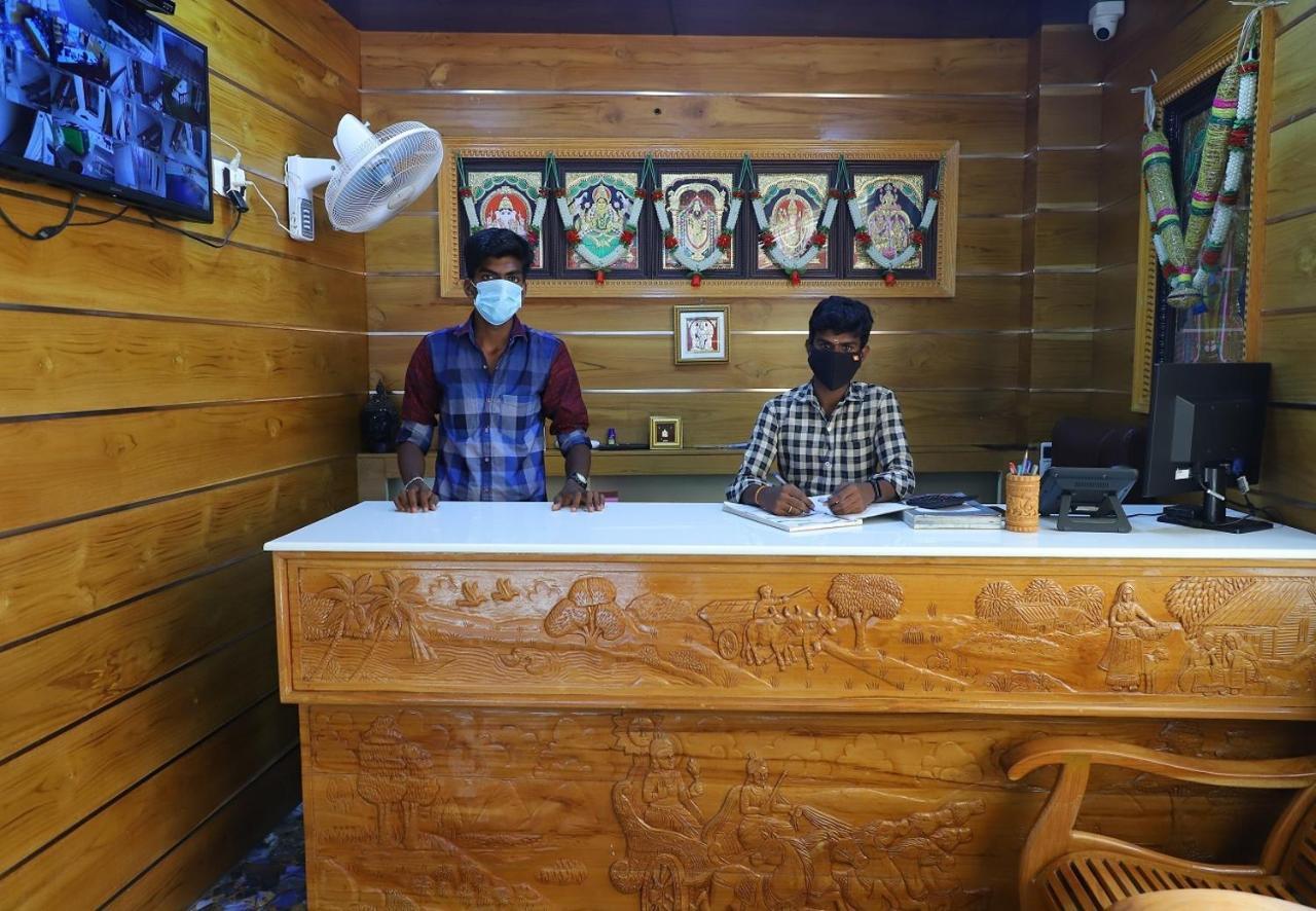 Anandha Grand Lodge Tiruchchendūr Buitenkant foto